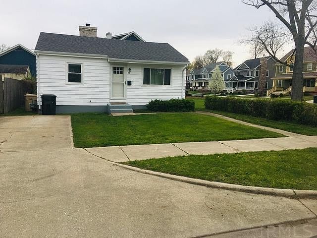 1st image of 806 Corby Blvd
