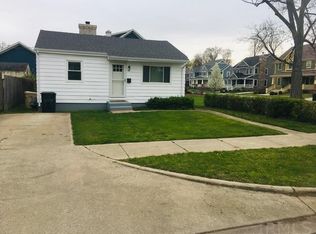 806 Corby Blvd, South Bend, IN 46617