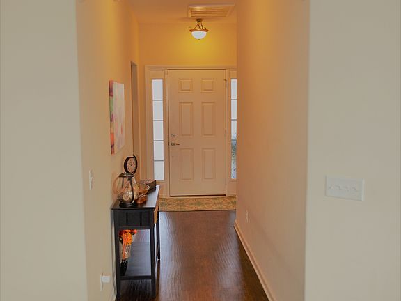 Entry way