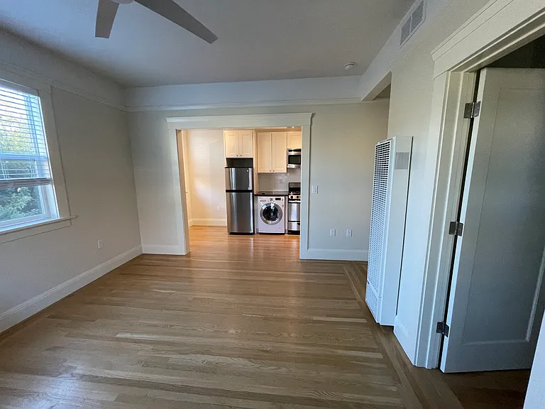 1525 Spruce St #27 — Photo 10