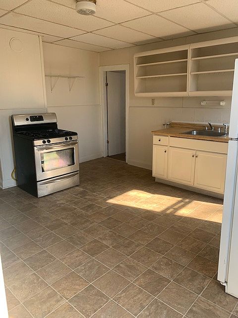 1st image of 1310 15th St Floor 2