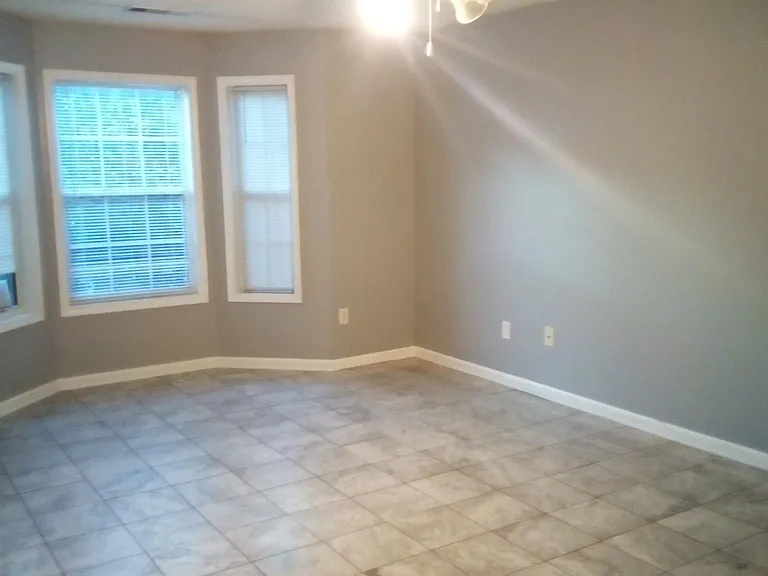 7087 Ravenwood Ln — Photo 7