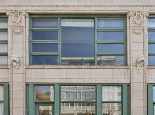 3111 N Greenview Ave, Chicago, IL 60657