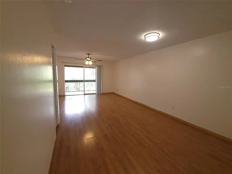 7505 Pitch Pine Cir #122 — Photo 7