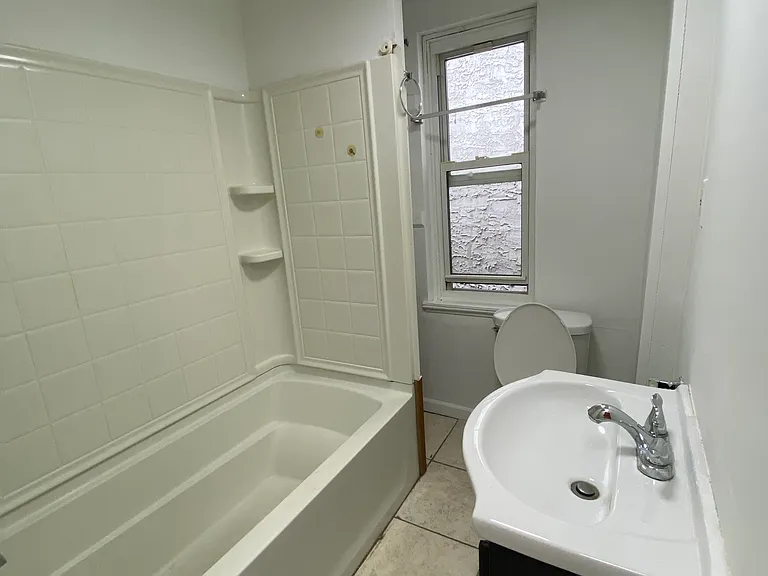 1640 N Gratz St — Photo 9