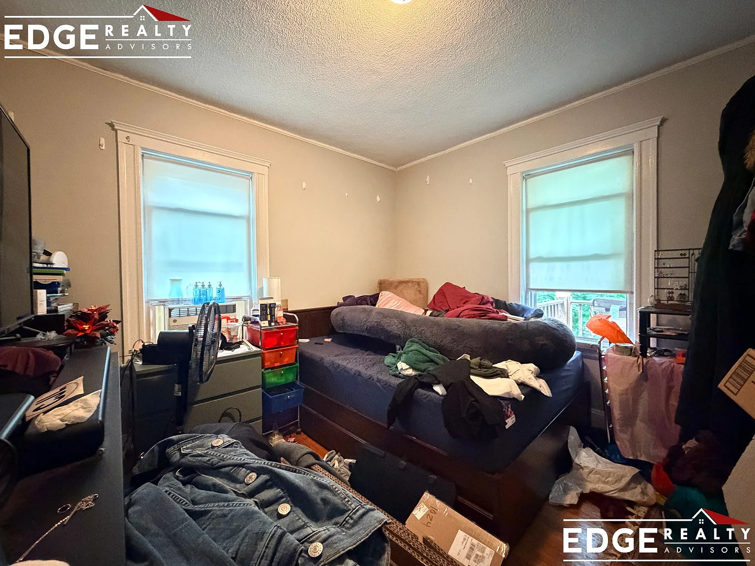 4 bed, 2.0 bath, 1700 sqft, $3,400 — Photo 4