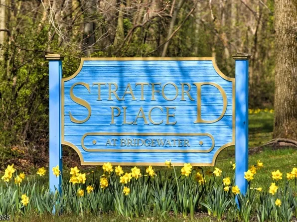 304 Stratford Pl, Bridgewater Twp., NJ 08807