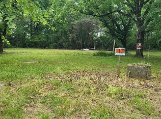 127 4th St, Tracy City, TN 37387