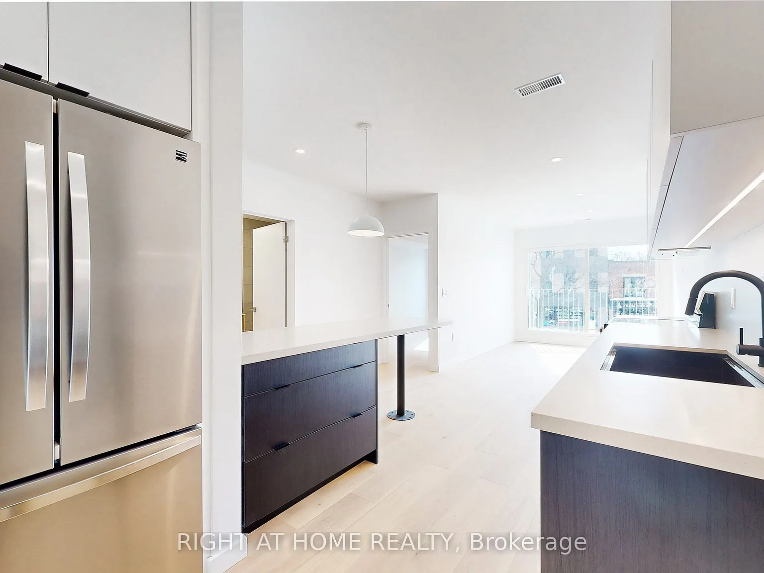 2 bed, $3,000 — Photo 3