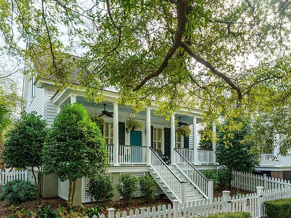 2nd image of 46 Eastlake Rd