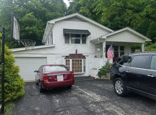 440 Valley Dr, Martinsville, IN