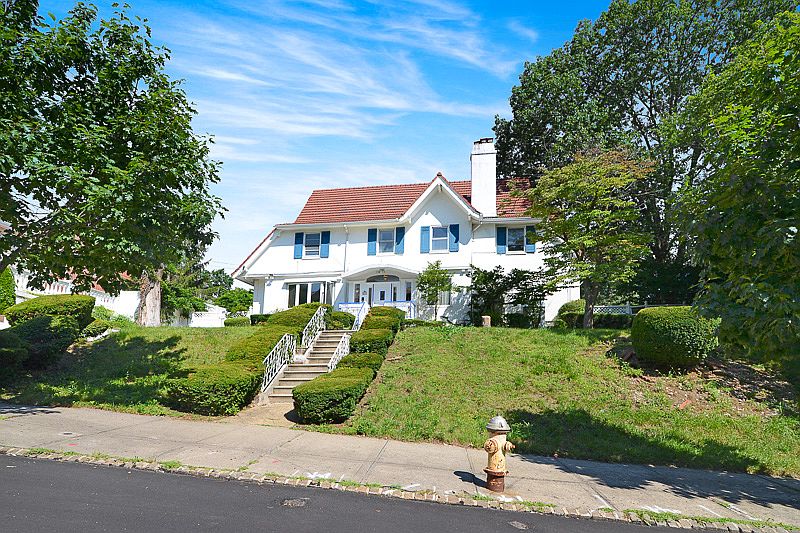 17915 Dalny Rd, Jamaica, NY 11432 Zillow