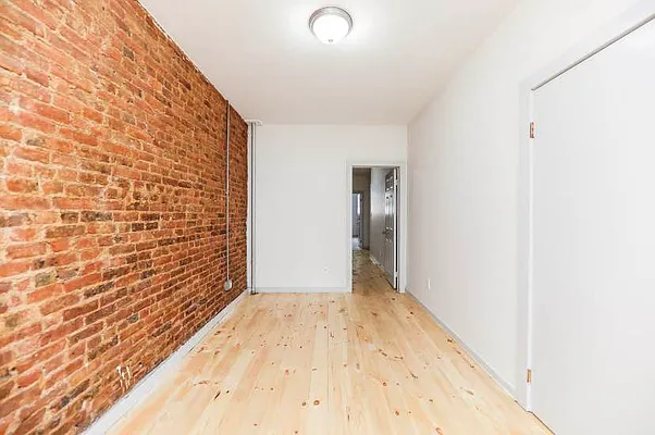 Rented by Oxford Property Group | media 16