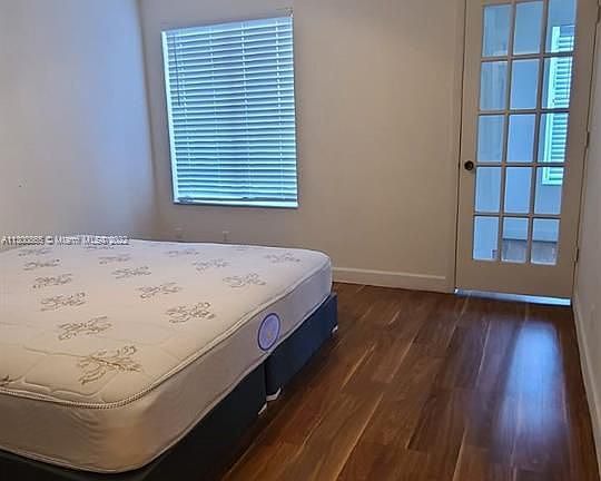 3rd image of 3300 Pinewalk Dr N APT 1914