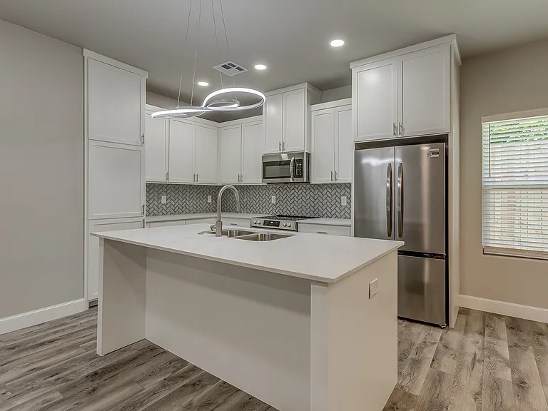 1312 NE 20th St #B — Photo 7