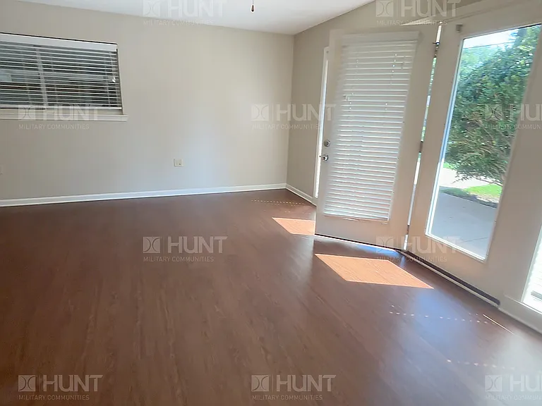 7533 Regulus St — Photo 4