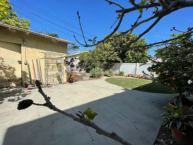 3607 Schaefer St — Photo 15