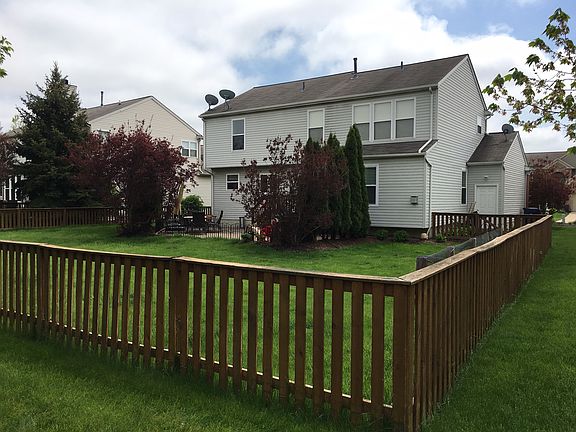 4th image of 36120 Astoria Way
