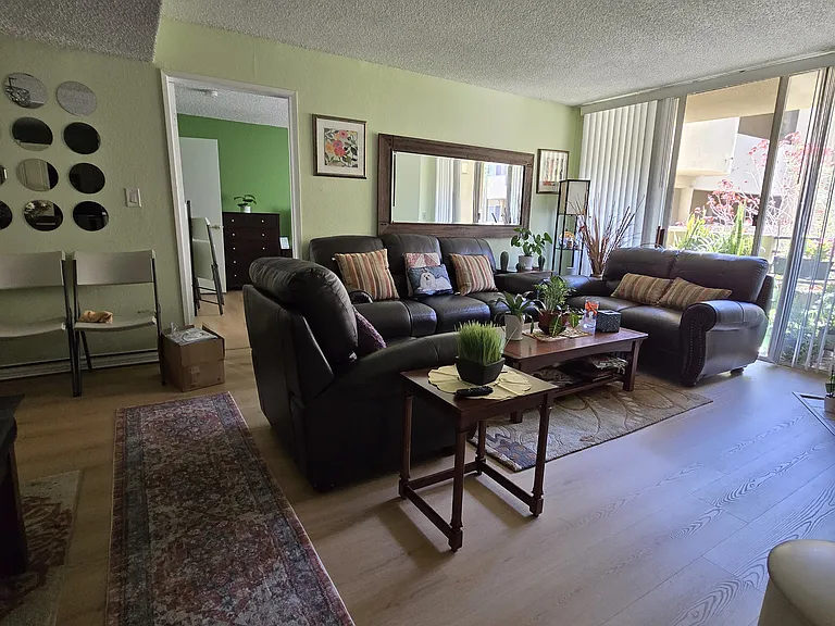 Living room.