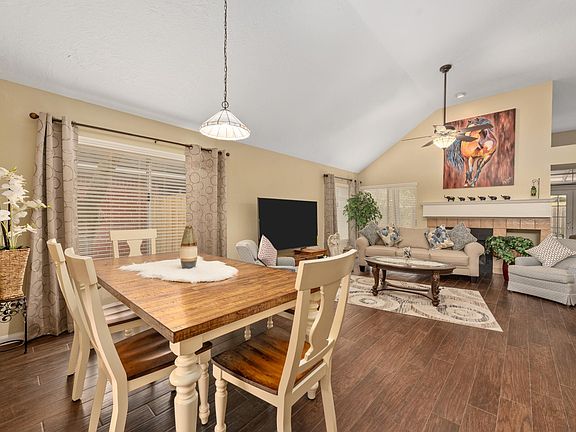 4th image of 15954 Oak Mountain Dr