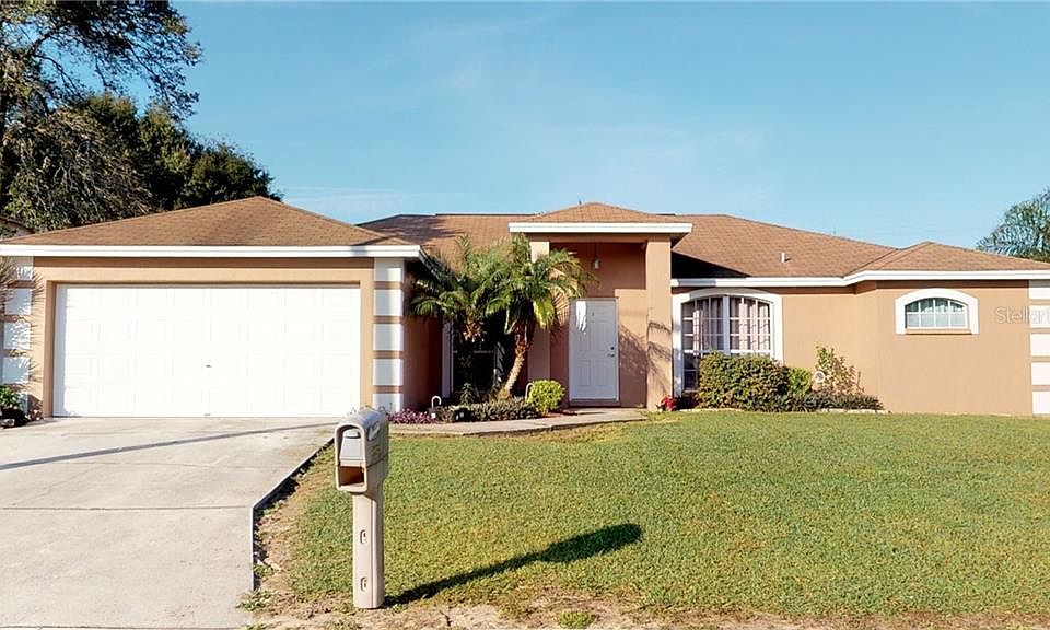 1st image of 5802 Driftwood Dr
