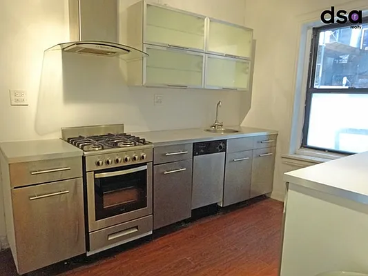 Rented by DSA Realty | media 68