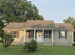 410 N 6th St, Scottsville, KY 42164