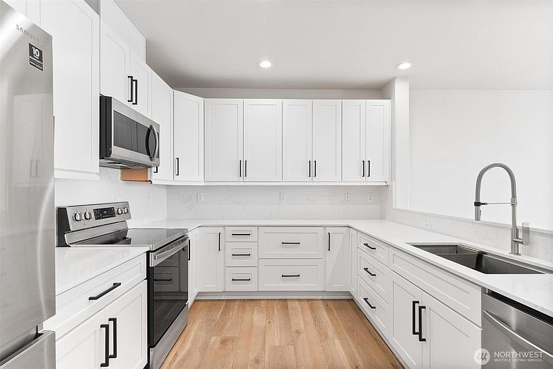 4th image of 14915 38TH Drive SE #F3011