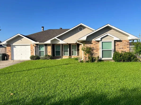 313 Lancaster Dr, Houma, LA 70360