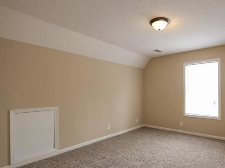 2691 Elkmont Dr — Photo 14