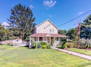 223 Buffalo Ave, Medford, NY 11763