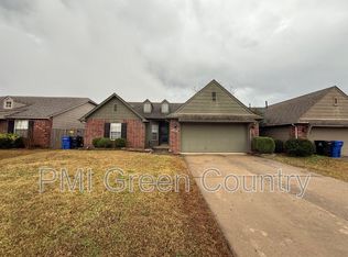 3525 E Aurora St, Broken Arrow, OK 74014