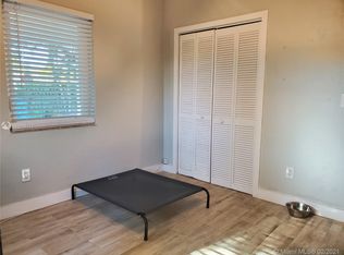 15601 SW 90th Ave, Palmetto Bay, FL 33157