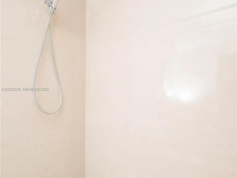 3505 S Ocean Dr #221 — Photo 34