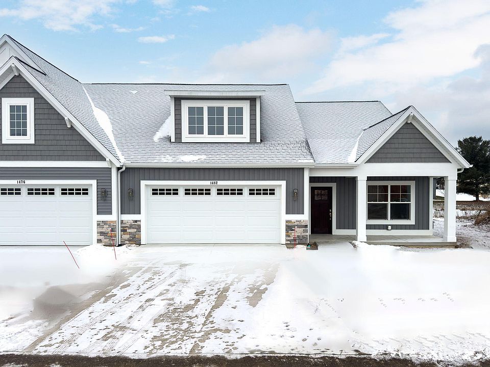 1st image of 1482 Eagle Shore Ct Unit 11