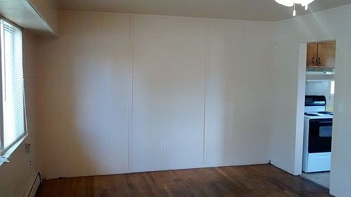 5th image of 210 12th St