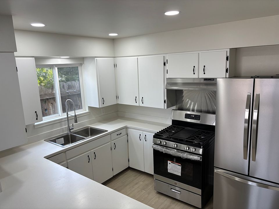 2nd image of 1258 Hamilton Ave