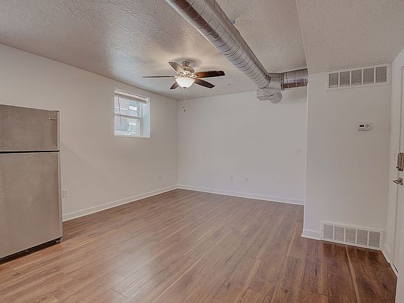 3rd image of 419 E 200 S APT 103