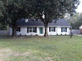 100 Sunnyside Dr, Jackson, TN 38301