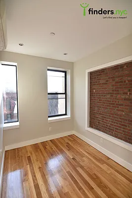 Rented by Clove Realty LLC | media 8