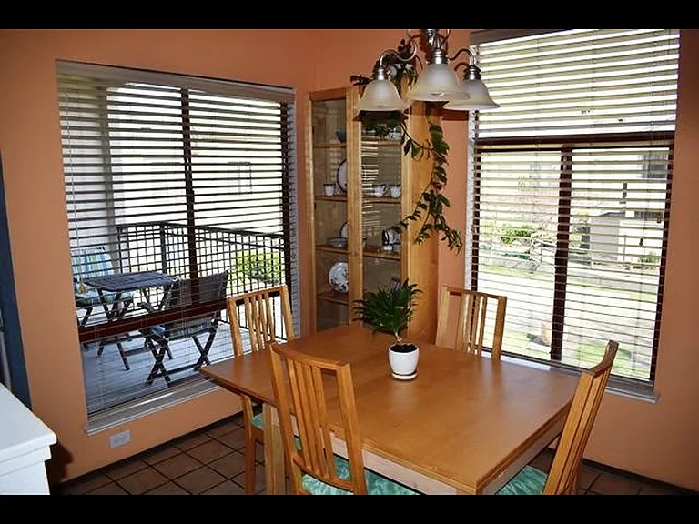 2394 N Main St #E — Photo 3
