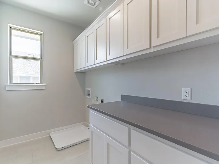 13800 Lyndhurst St #221 — Photo 28