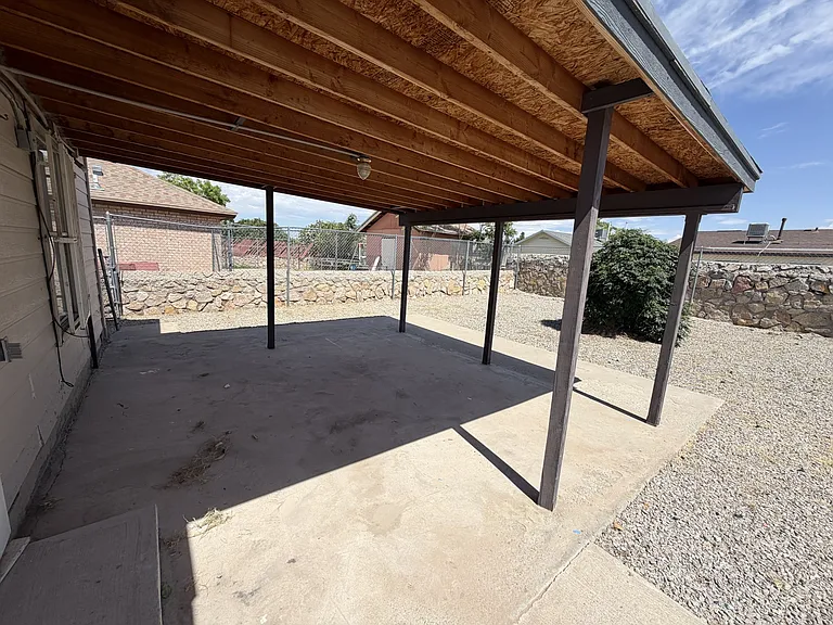 12135 Tower View Dr — Photo 23