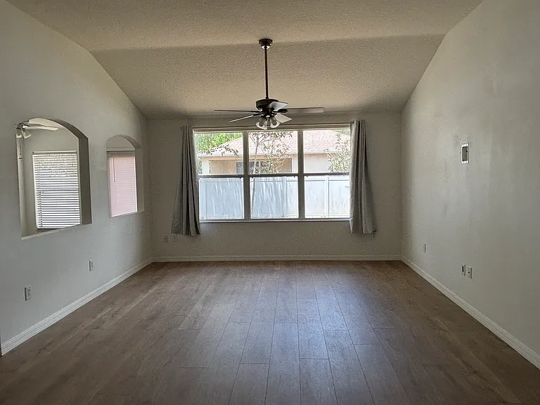 15820 Cedar Elm Ter — Photo 29