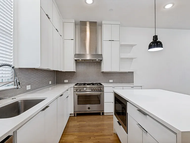 1510 N Washington Ave #403 — Photo 2
