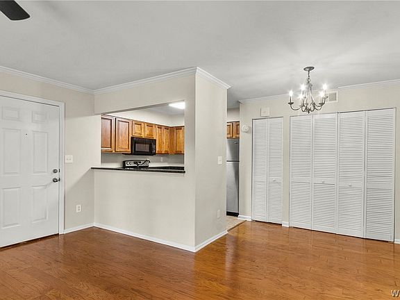5th image of 120 15th St E APT 306