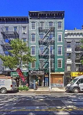 Rented by REAL New York | media 7