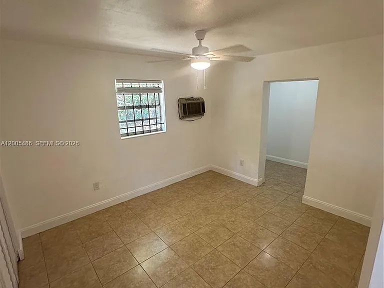 3501 NW 171st Ter — Photo 17