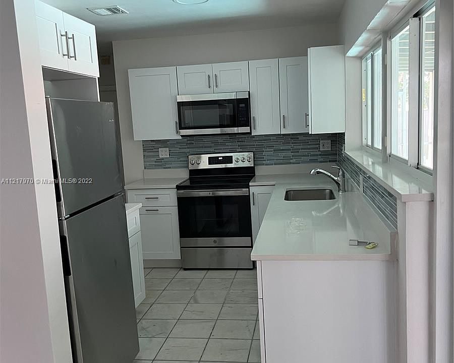 2nd image of 8830 SW 200th St