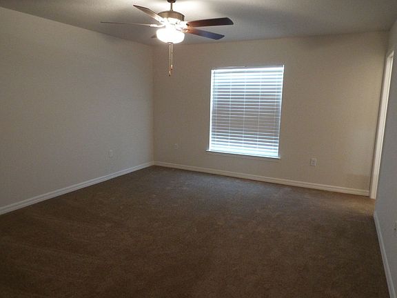 5th image of 3507 SW 155th Ln